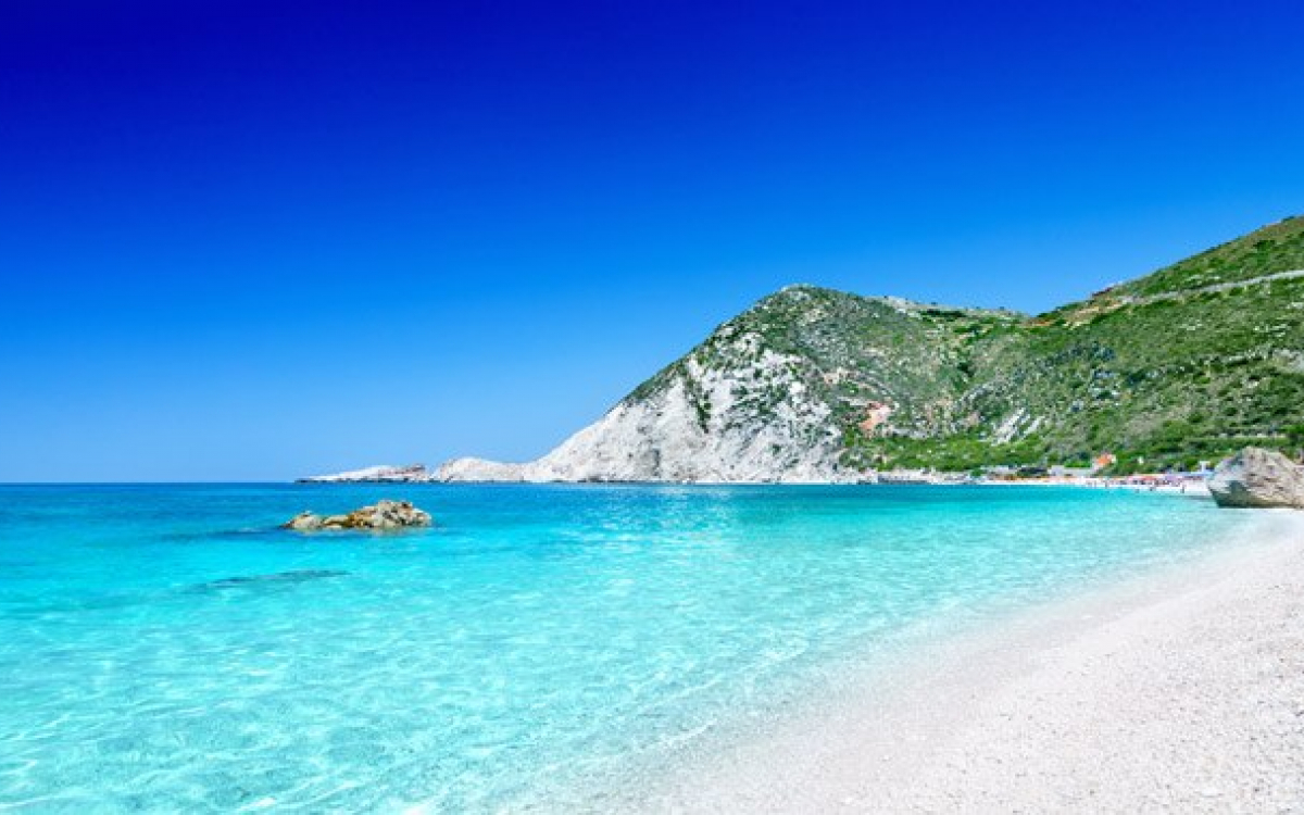 Kefalonija petani beach